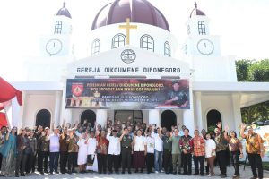 Wujud Toleransi dan Persatuan, Pangdam IV/Diponegoro Resmikan Gereja Oikumene dan Fasilitas Satuan