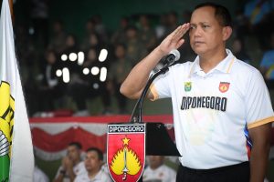 Pangdam IV/Diponegoro Tutup Open Tournament Bulu Tangkis Piala Panglima TNI di Semarang
